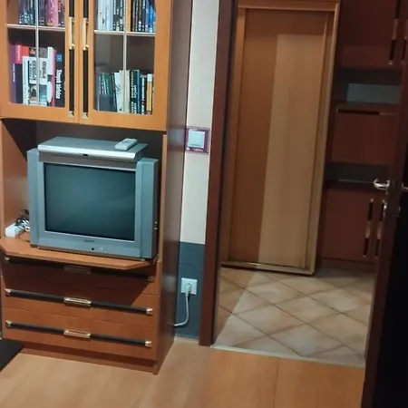 Tommy Apartment *