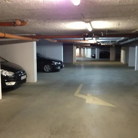 Tommy Apartment