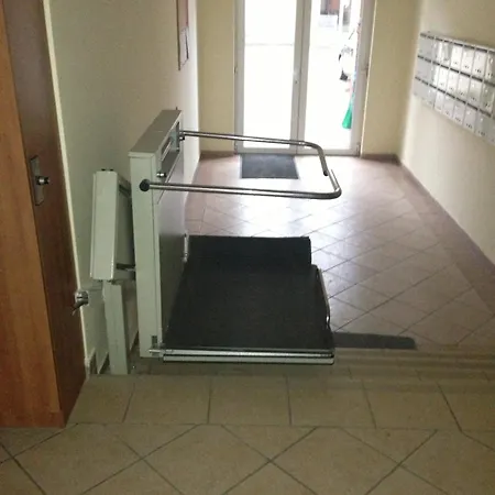 Tommy Apartment *