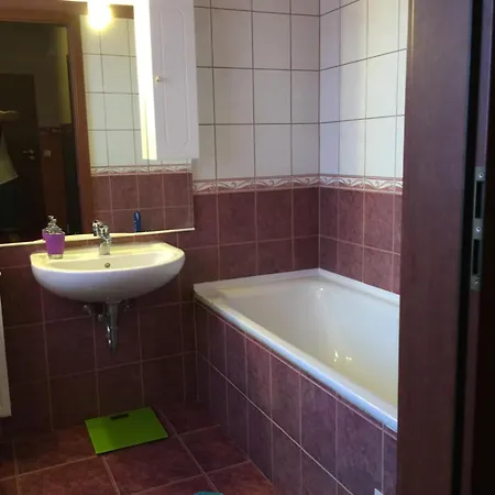 Tommy ハイデゥソボスロー