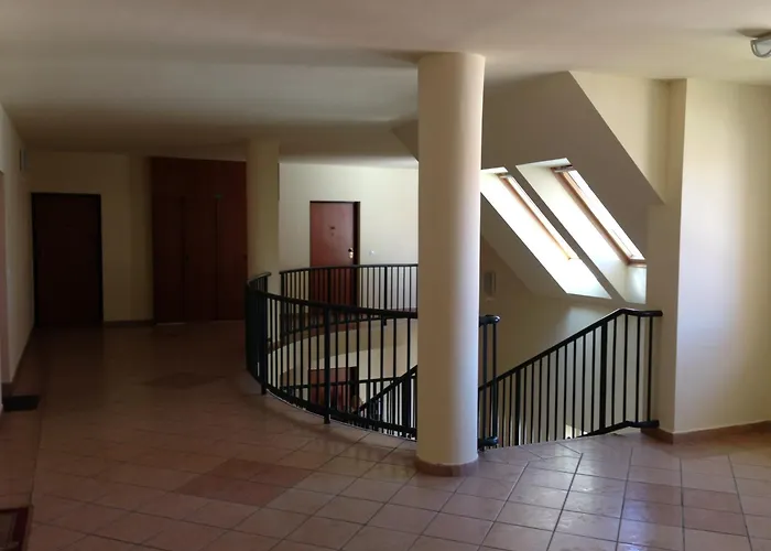 Tommy Apartment